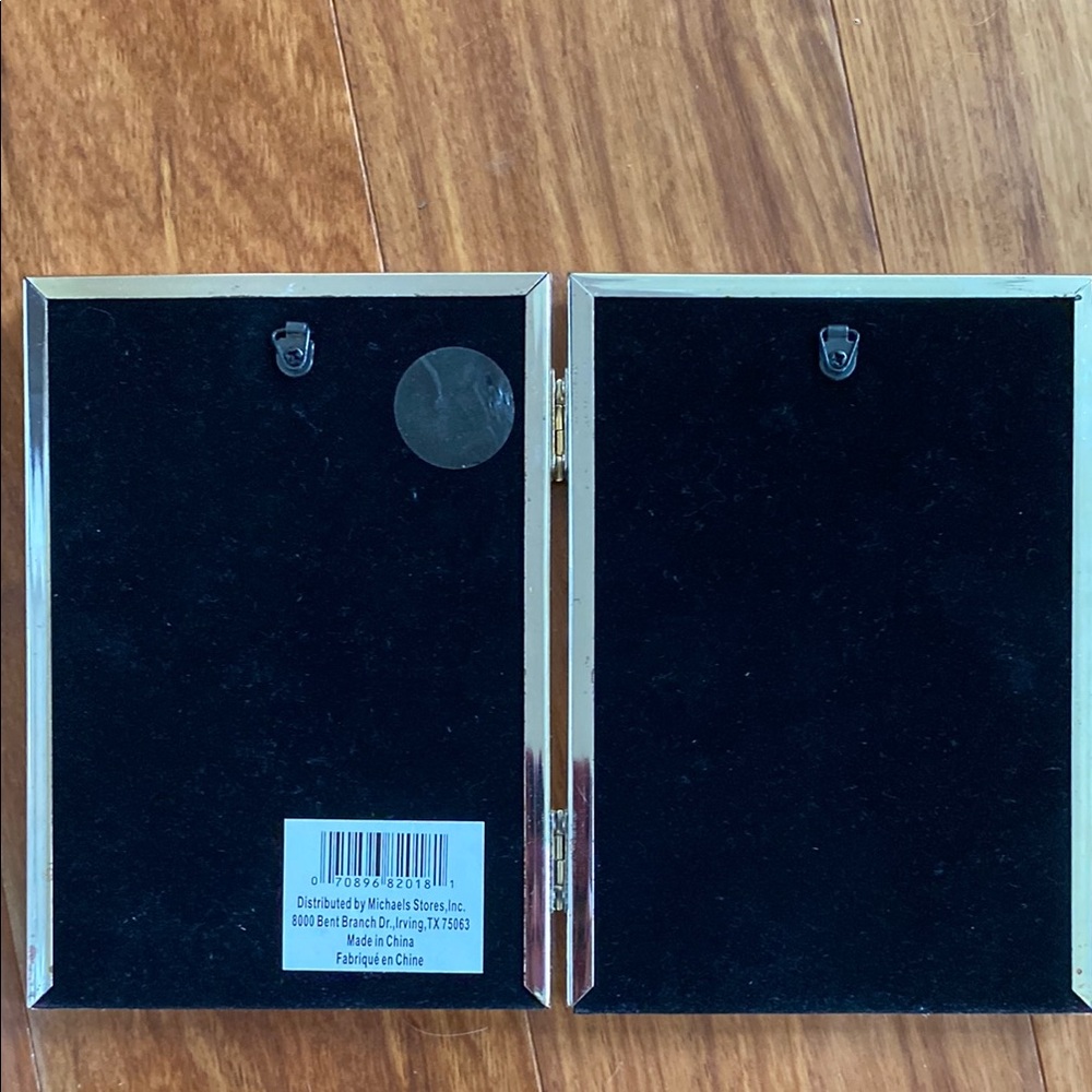 Silver Double Picture Frame - Picture 7 of 7